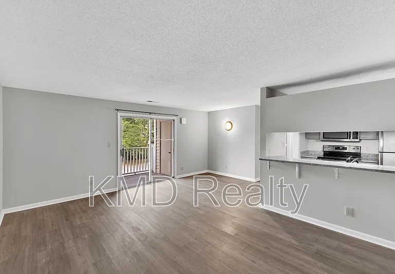 9531 University Terrace Dr #E — Photo 5