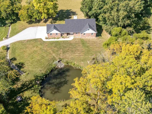 2795 Jacquelyn Ct, Kokomo, IN 46902