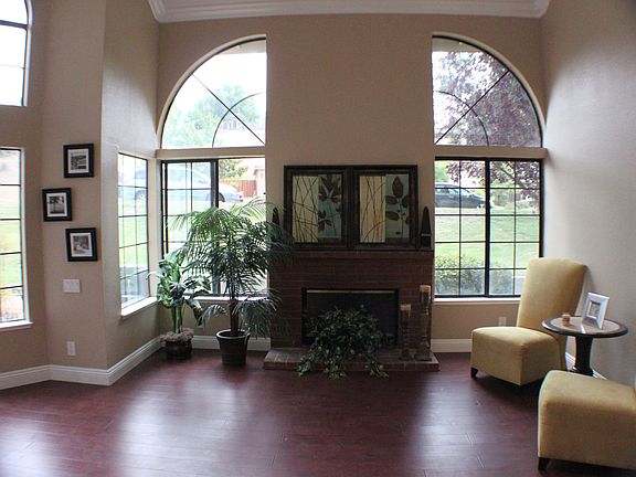 4th image of 2504 Yerba Hills Ct