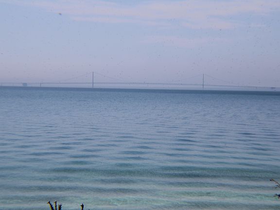 5th image of 3117 S Lakeshore Dr