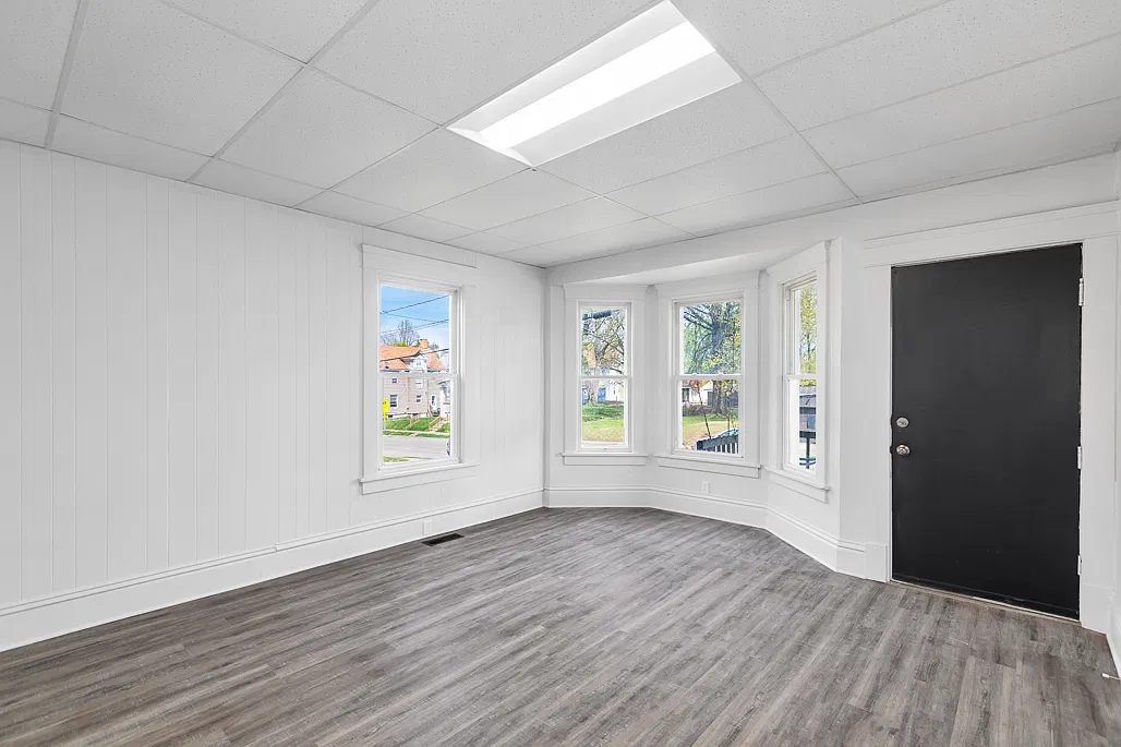 2 bed, 1000 sqft, $995 — Photo 4