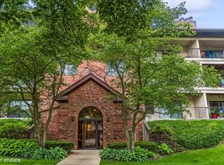 611 Hapsfield Ln APT 206, Buffalo Grove, IL 60089