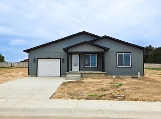 5502 Dawsyn Ave, Garden City, KS 67846