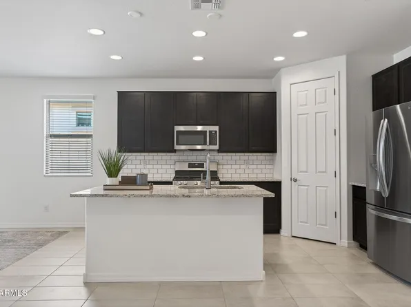 2040 N 210TH Avenue, Buckeye, AZ 85396