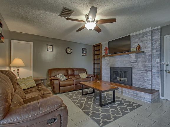 5th image of 3424 Trout Ave