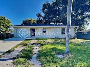 348 48th St W, Palmetto, FL 34221