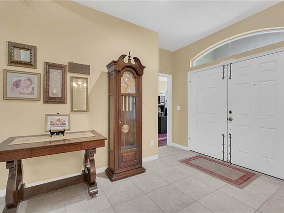 4th image of 2660 Corbyton Ct