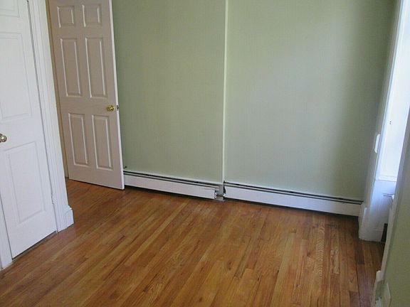 5th image of 116 E 92nd St #3D