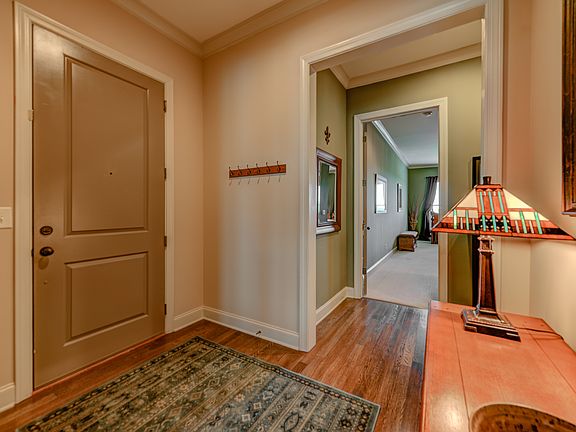 5th image of 360 Chambers St Unit 407