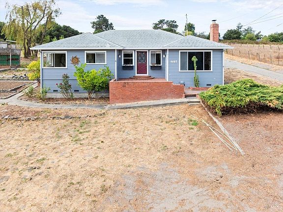 2nd image of 4687 Petaluma Blvd N