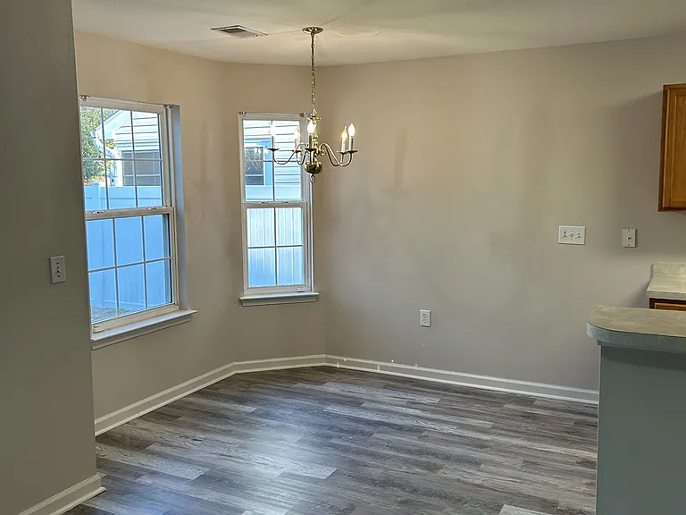 2445 Whetstone Ln — Photo 15