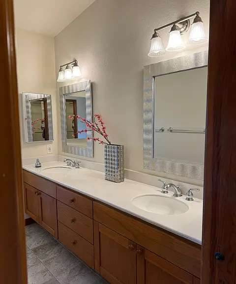 8870 Villa La Jolla Dr #306 — Photo 13
