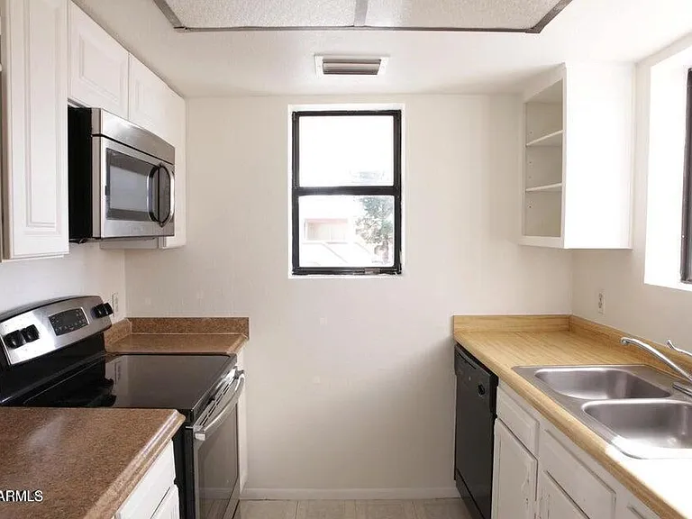 850 S River Dr #2019 — Photo 5