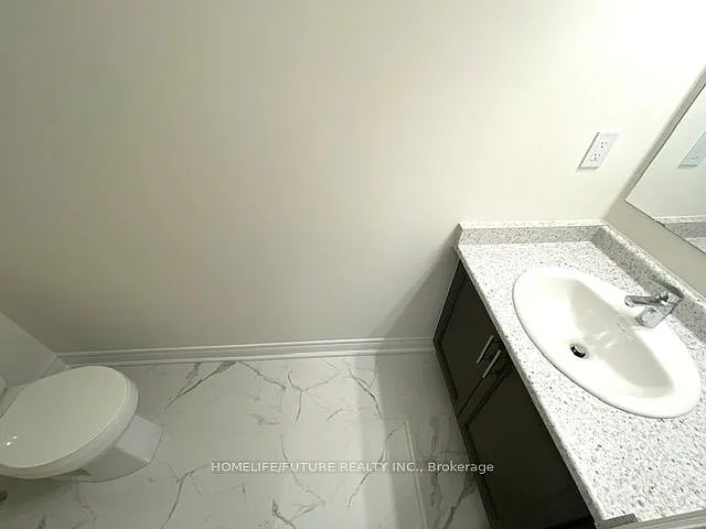 15 Wesley Brooks St — Photo 13
