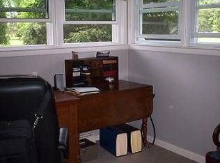 N50W17841 Greenview Ave, Menomonee Falls, WI 53051