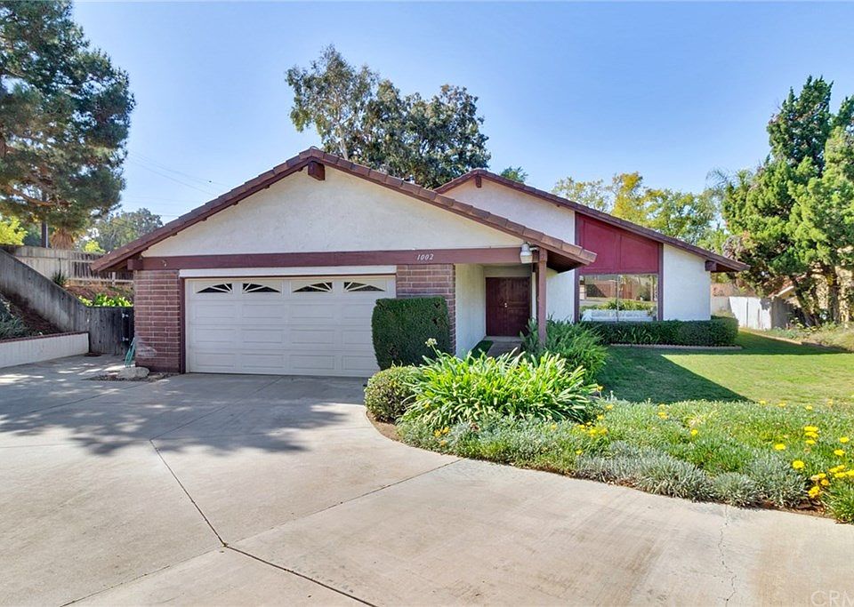 1st image of 1002 Cimarron Ct