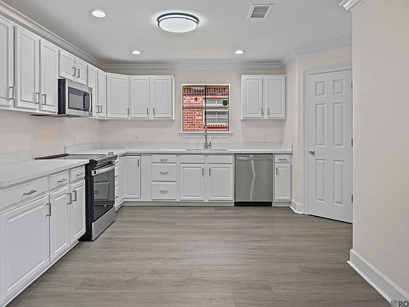 2nd image of 9271 Breeden Dr