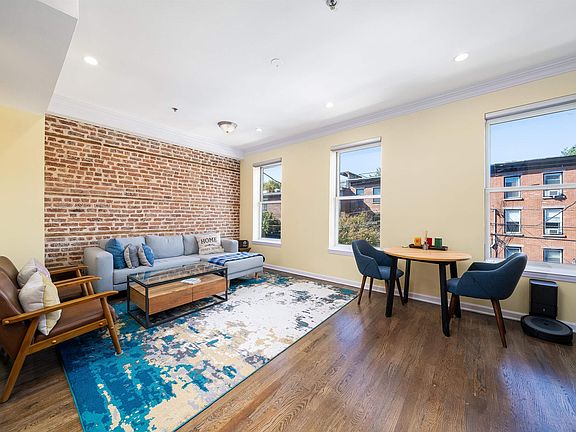 2nd image of 509 Garden St APT 3