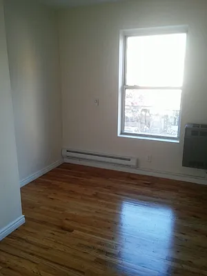 Rented by CENTERPIECE CAPITAL GROUP INC | media 6