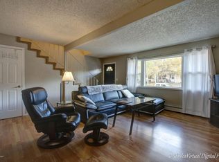 4208 Rollins Dr, Anchorage, AK 99508