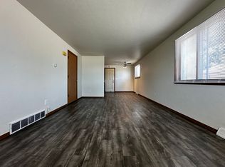 1198 Scheuring Rd #A, De Pere, WI 54115