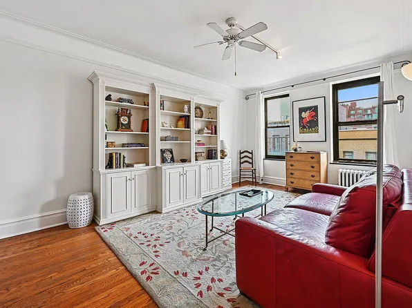 253 W 16th St APT 6B, New York, NY 10011