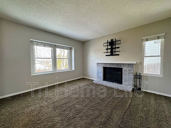 3rd image of 5508 E Prescott Ave