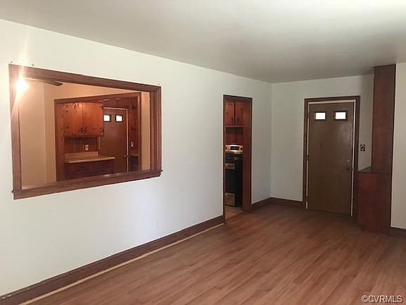 3rd image of 1202 Stedman Dr
