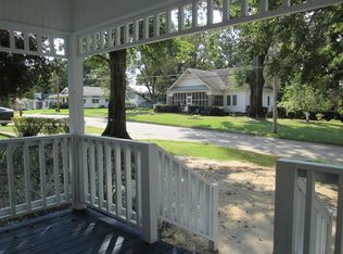 648 Chestnut St, Camden, AR 71701