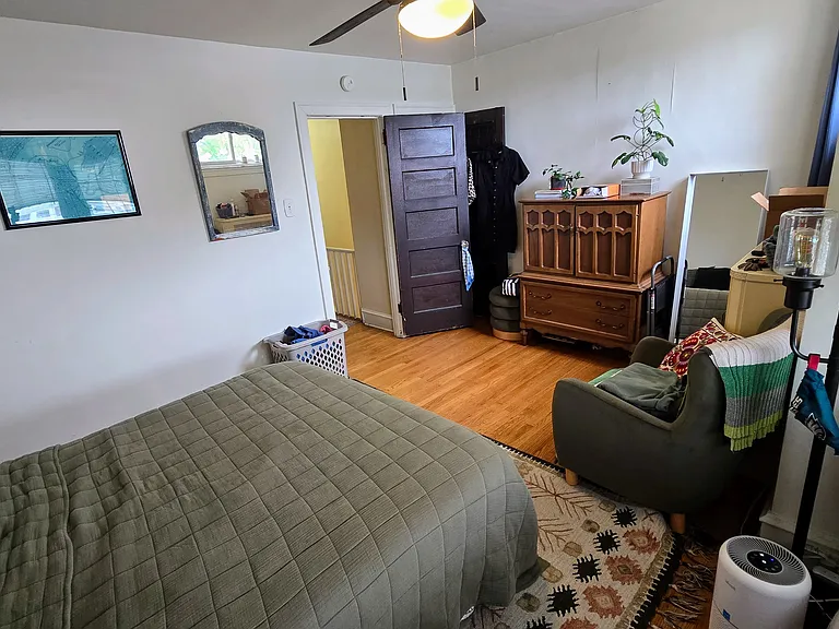 3373 Vaux St — Photo 12
