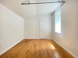 Rented by Dream Space Realty