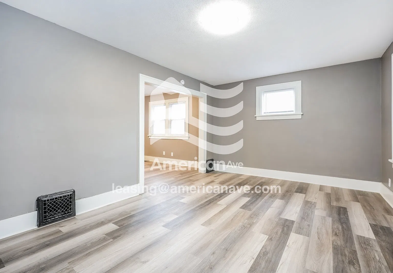 3 bed, 1.0 bath, 1056 sqft, $1,585 — Photo 3