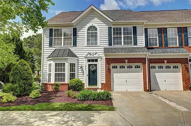 1st image of 10701 Gate House Pl