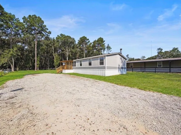 15750 W Relza Dr, Splendora, TX 77372