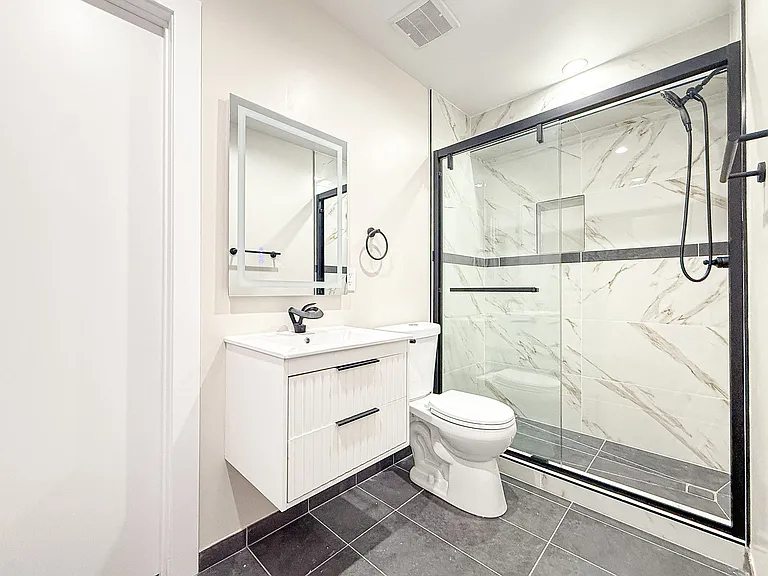 1035 N Hayworth Ave #100A — Photo 10