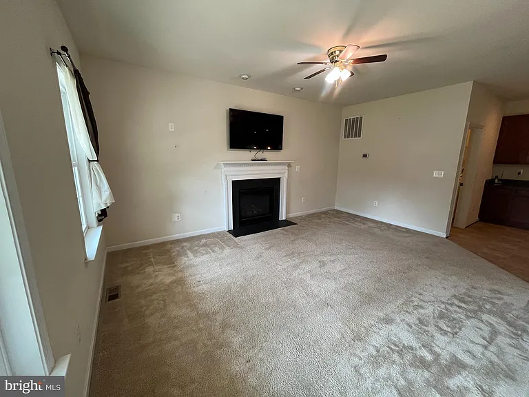 47 Summerfield Ln — Photo 9