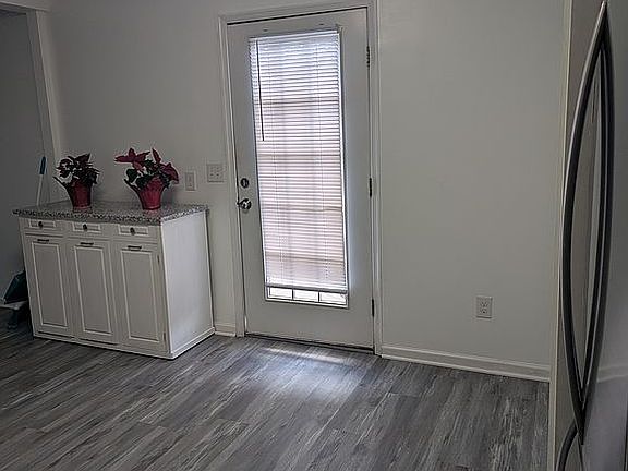 4th image of 113 Ralph Rd