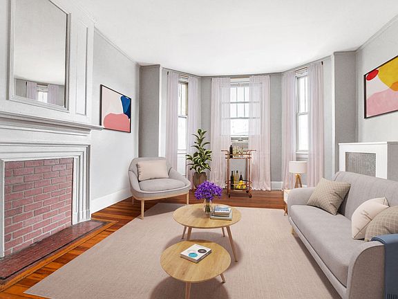Living area (virtually staged)