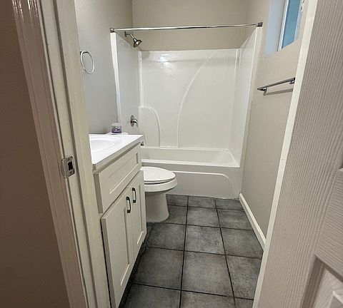5th image of 6414 Sloan St APT 7