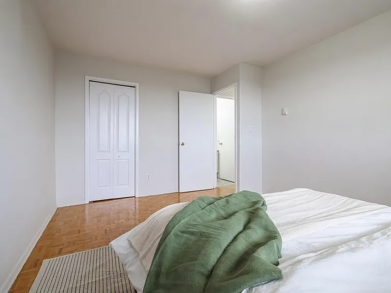 49 Wellington St — Photo 14
