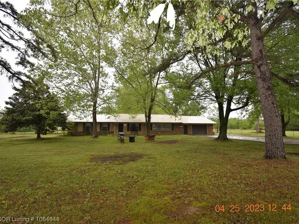 464903 141st Hwy, Gans, OK 74936