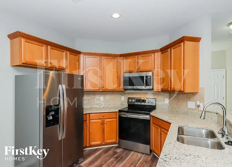 105 Meandering Way Ln — Photo 6