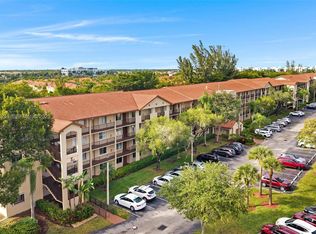 Suffolk, Pembroke Pines, FL 33027