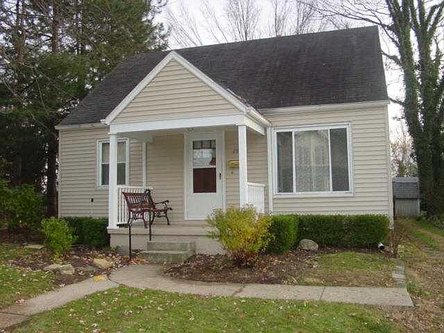 1st image of 155 E Franklin Ave