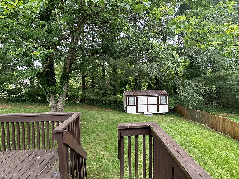 1180B Brown St NE #B — Photo 9