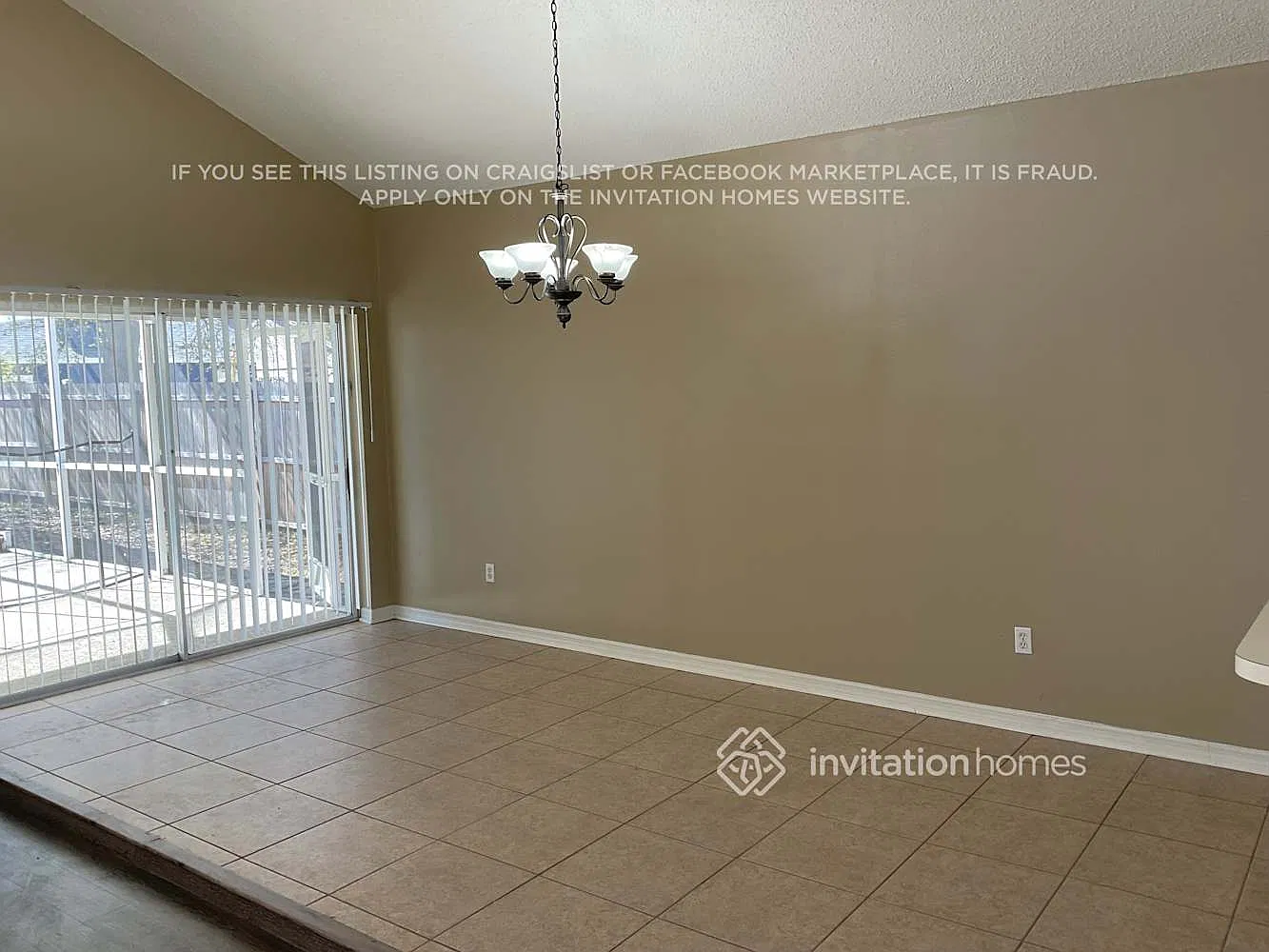 11612 Fox Creek Dr Tampa, FL 33635 — Photo 4