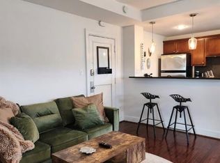 323 Emanuel Cleaver Ii Blvd APT 6A, Kansas City, MO 64112