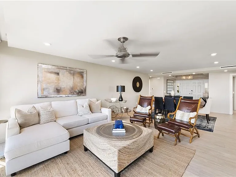 4031 Gulf Shore Blvd N #7D — Photo 7