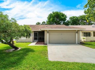9 Fenwick Pl, Boynton Beach, FL 33426