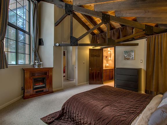 4th image of 700 College Dr Unit 5